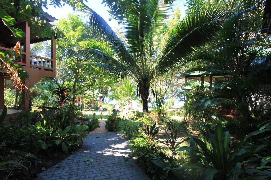 Chomjan Resort Koh Phayam Εξωτερικό φωτογραφία
