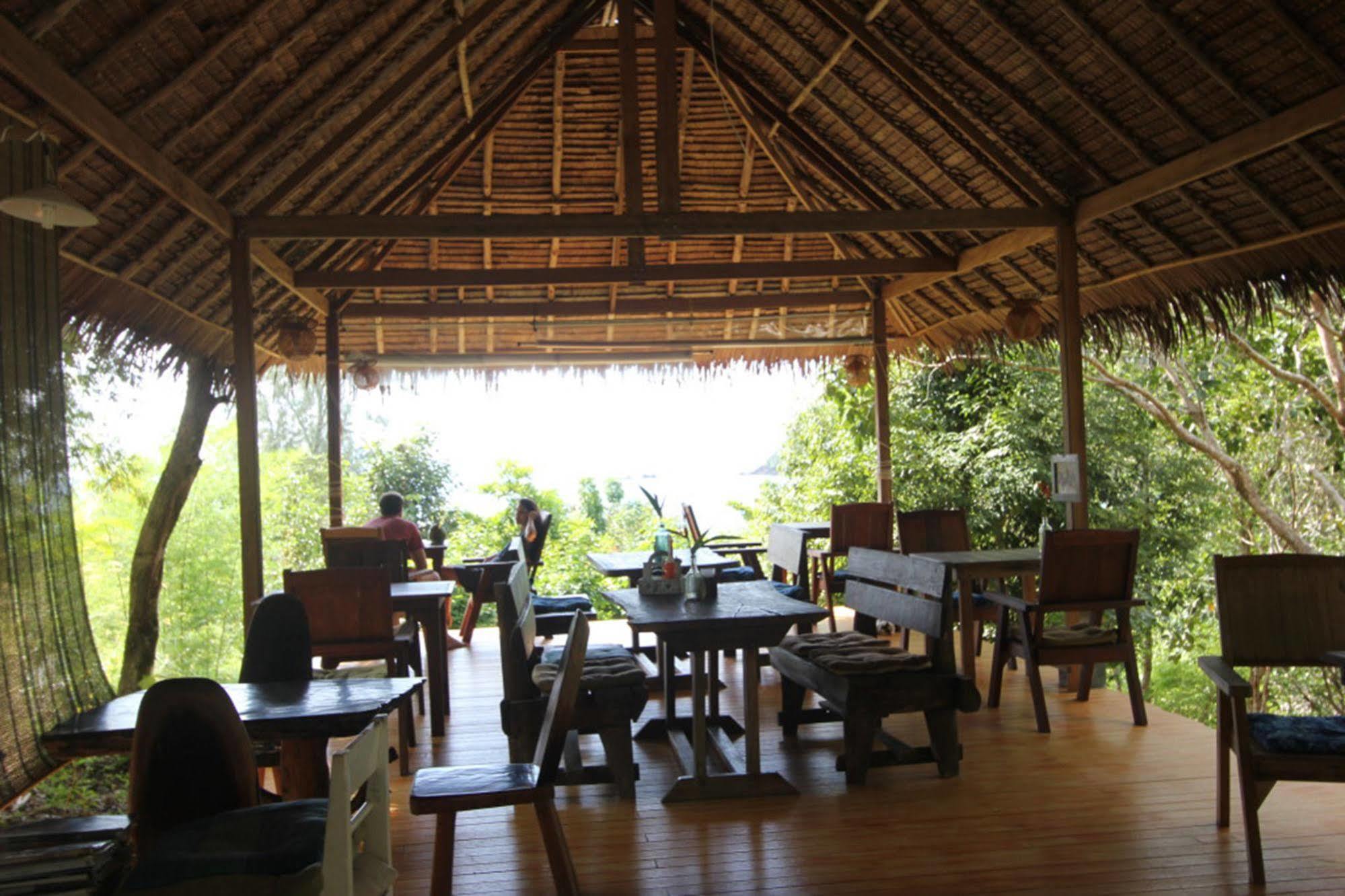 Chomjan Resort Koh Phayam Εξωτερικό φωτογραφία