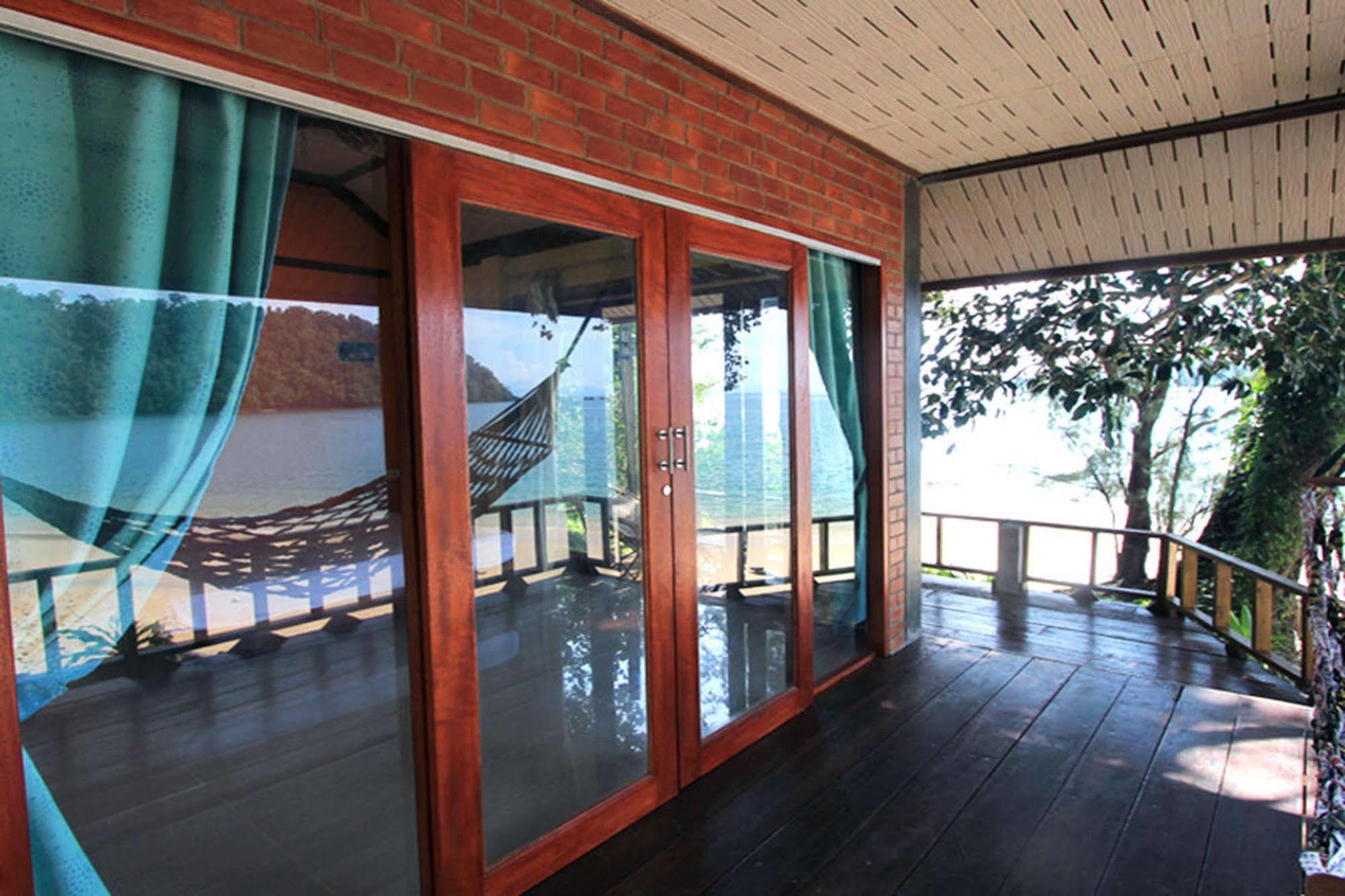 Chomjan Resort Koh Phayam Εξωτερικό φωτογραφία