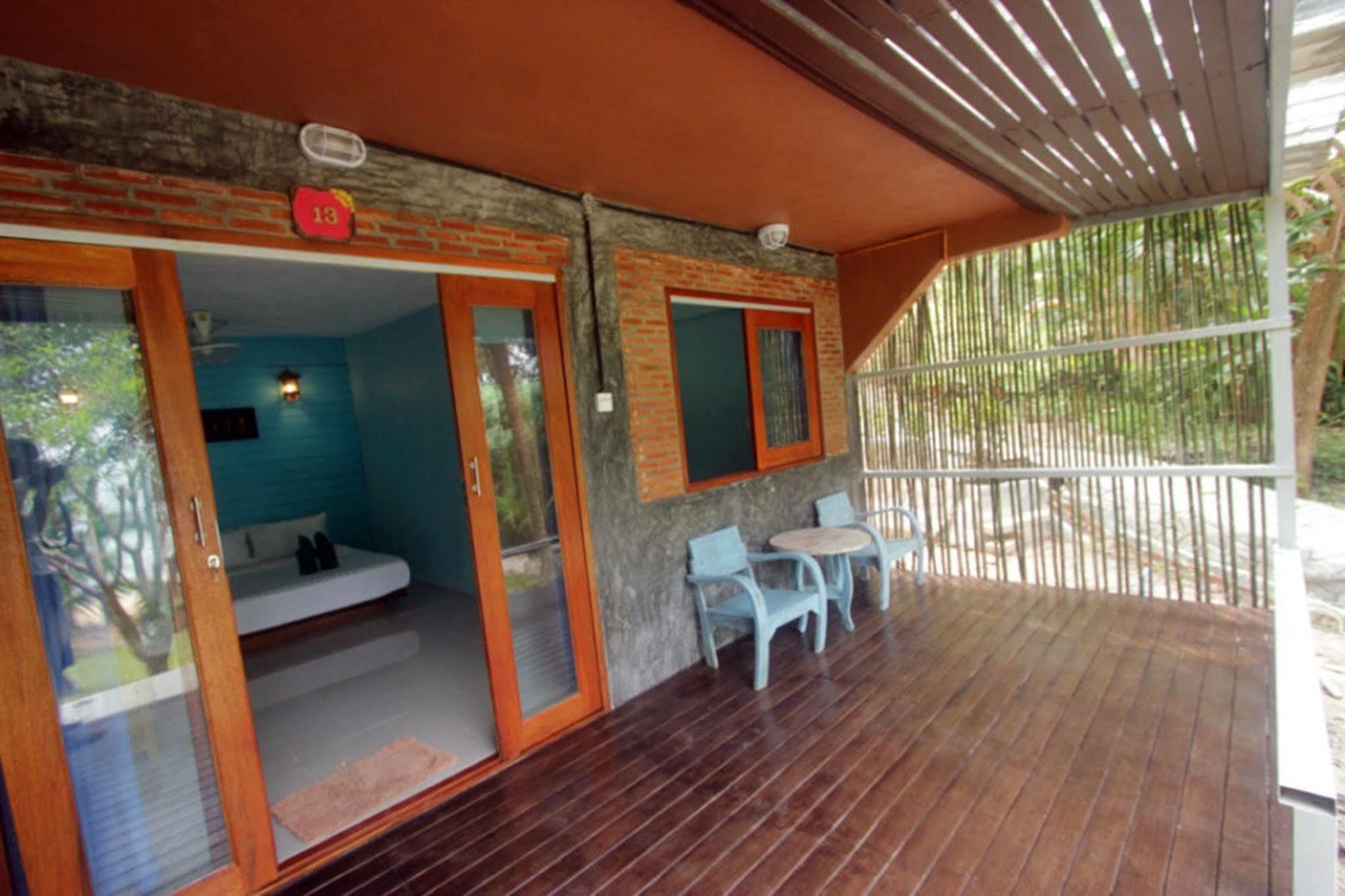 Chomjan Resort Koh Phayam Εξωτερικό φωτογραφία