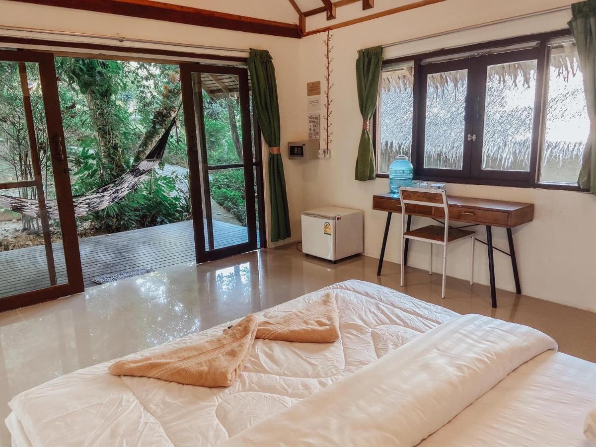 Chomjan Resort Koh Phayam Εξωτερικό φωτογραφία